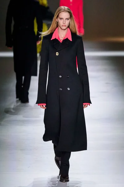 Look 20